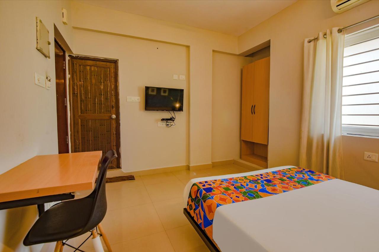FabHotel Sasti Inn Siruseri Esterno foto